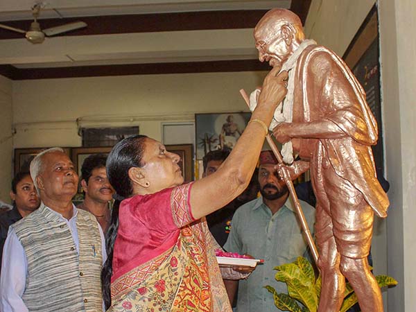 মানসিক নিয়ন্ত্রণ 