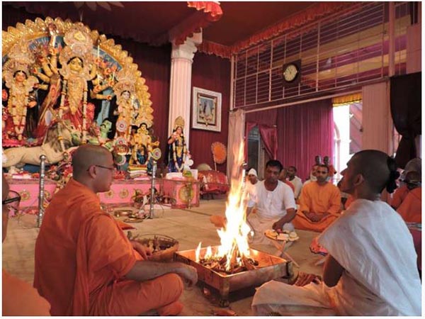 পুজোর বৈশিষ্ট্য