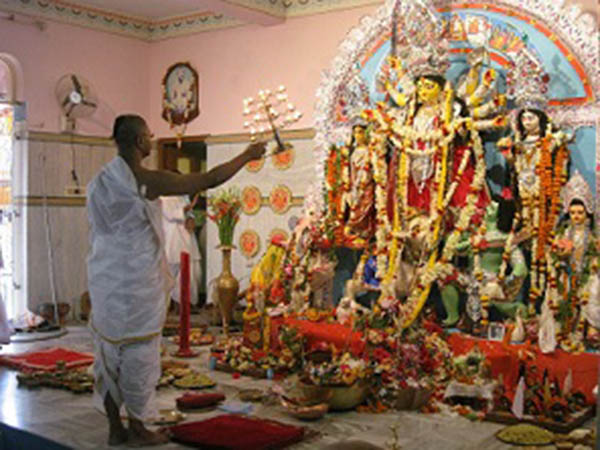 ষষ্ঠীতে হয় কল্পারম্ভ