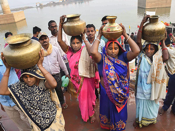 গুড় খাওয়ার রীতি গুড় খাওয়ার রীতি