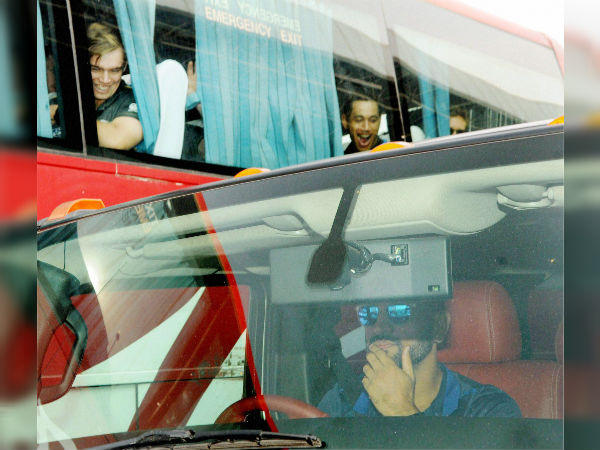 বাসচালক ধোনি