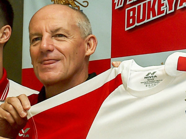 কী বলছেন স্টিভ কপেল? কী বলছেন স্টিভ কপেল?