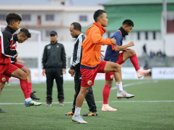 আচমকা আইজল