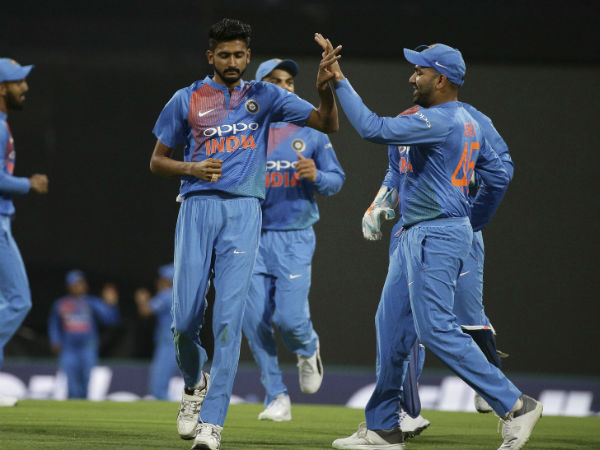 দুই দলের সম্ভাব্য প্রথম একাদশ দুই দলের সম্ভাব্য প্রথম একাদশ