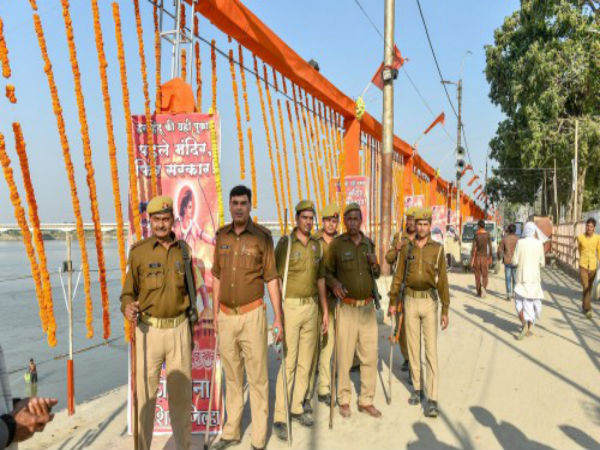 অনেক প্রশ্নের উত্তর নেই অনেক প্রশ্নের উত্তর নেই
