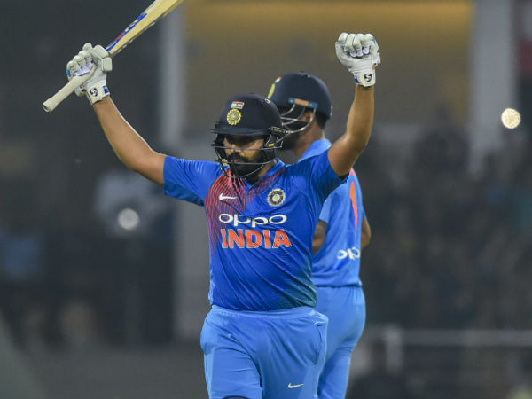 ফিরছেন রোহিত