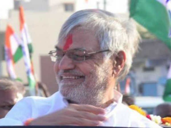 মোদীকে নিশানায় জোশী