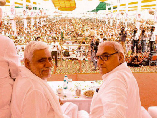 দলকে সুবিধা করে দেওয়া 