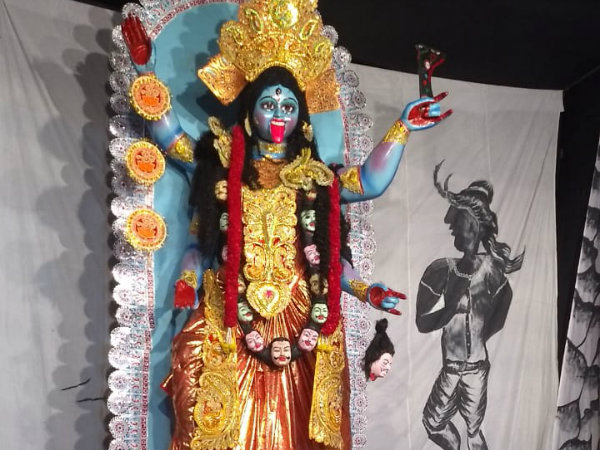 বেঙ্গালুরুর সবচেয়ে বড় কালীপুজোর জমজমাট আয়োজন হট্টগোল-এর বেঙ্গালুরুর সবচেয়ে বড় কালীপুজোর জমজমাট আয়োজন হট্টগোল-এর