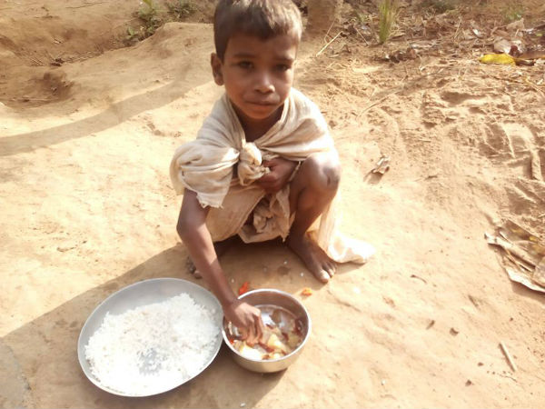 লালগড়ে ৭ শবরের মৃত্যু লালগড়ে ৭ শবরের মৃত্যু