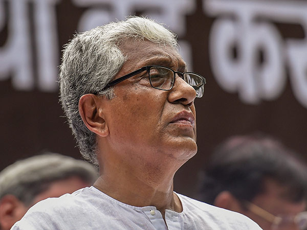 আক্রান্ত যাঁরা