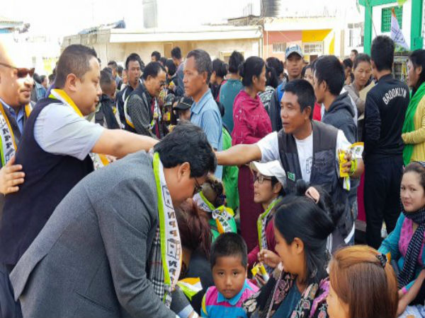 মুখ্যমন্ত্রী পদে নতুন মুখ খুঁজছেন নতুন ভোটাররা