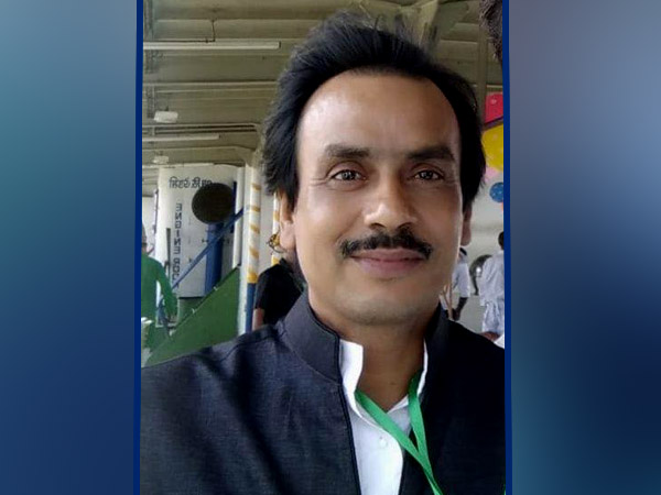 নরেন্দ্র মোদীর সঙ্গে লাইভ অনুষ্ঠান, দিল্লি চললেন বারুইপুরের শইদুল 