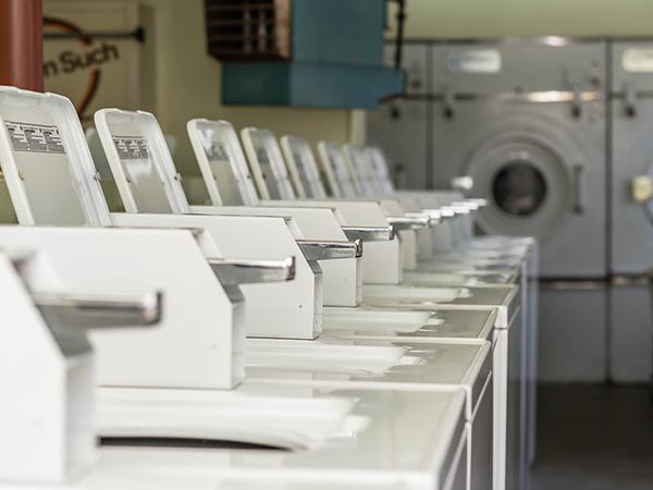  ইলেকট্রনিক জিনিস 