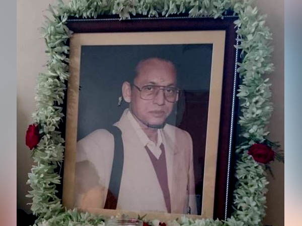 বিপ্লবকেতন চক্রবর্তী বিপ্লবকেতন চক্রবর্তী