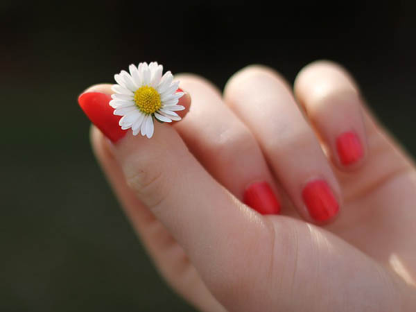 মধ্যমা-তর্জনী-অনামিকা