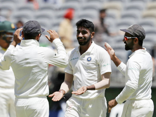 এশিয়ার প্রথম বোলার এশিয়ার প্রথম বোলার