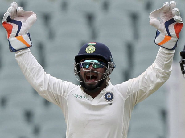 বিশ্বরেকর্ড ছোঁয়া ঋষভ পন্থ