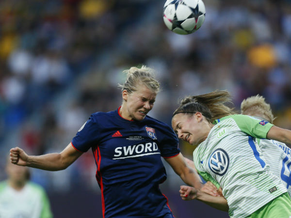 মহিলা ফুটবলে প্রথম ব্যালন ডি'ওর