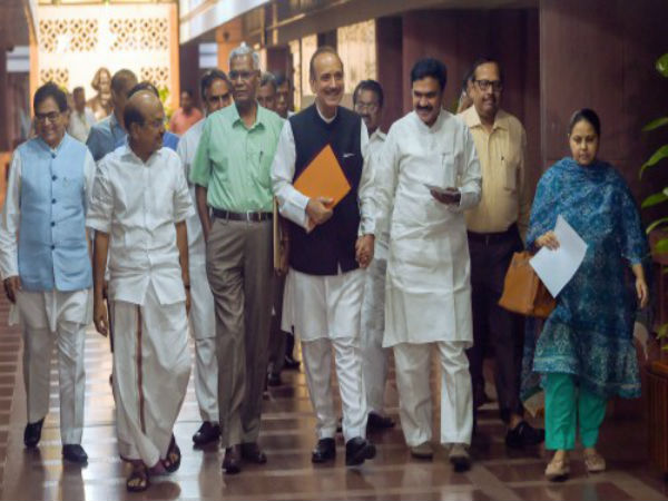 সম্ভাব্য যাঁদের দেখা যেতে পারে সম্ভাব্য যাঁদের দেখা যেতে পারে