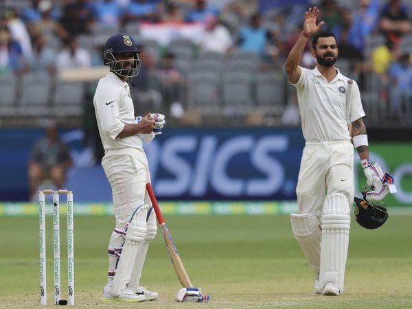 পারথ টেস্টে ভরসা দিচ্ছে কোহলি-রাহানে জুটির ব্যাটিং পারথ টেস্টে ভরসা দিচ্ছে কোহলি-রাহানে জুটির ব্যাটিং