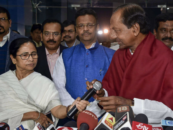 তৃতীয় ফ্রন্ট বা ফেডেরাল ফ্রন্টই আলোচ্য 