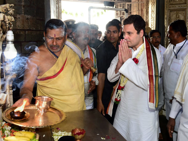 রাহুলের পথে ‘সেকুলার’ কংগ্রেস 