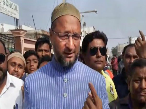 ওয়াইসি টিআরএসের সমর্থনে প্রচার করেছেন ওয়াইসি টিআরএসের সমর্থনে প্রচার করেছেন