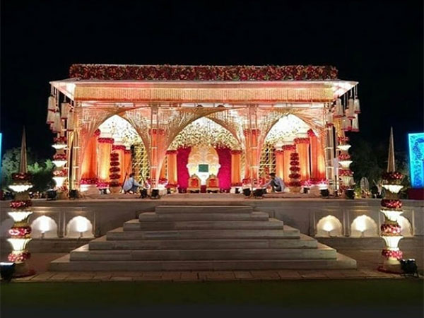সাজছে উমেদ ভবন প্যালেস সাজছে উমেদ ভবন প্যালেস