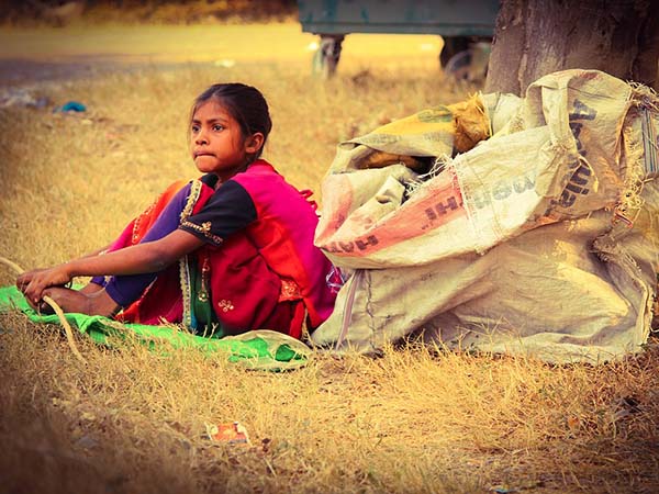 বাড়ছে স্কুল ছুট