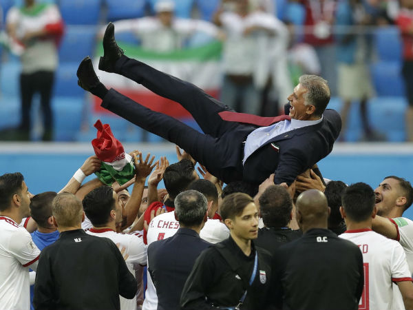 পুরো পাল্টে গিয়েছে পুরো পাল্টে গিয়েছে