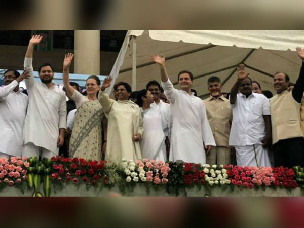 মহাজোটে ধাক্কা! মহাজোটে ধাক্কা!
