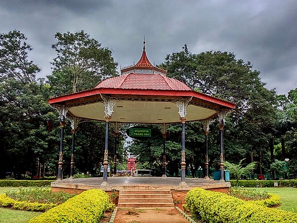 প্রথম পাঁচ