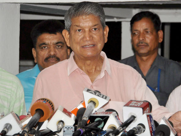 কংগ্রেসের কটাক্ষ 