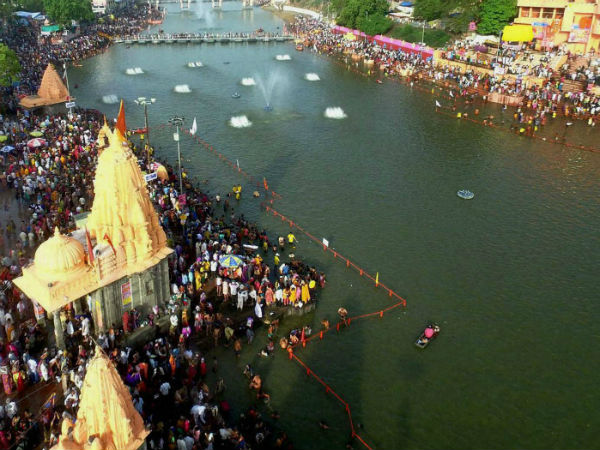 মকর সংক্রান্তিতে কোন কাজটি করণীয়?