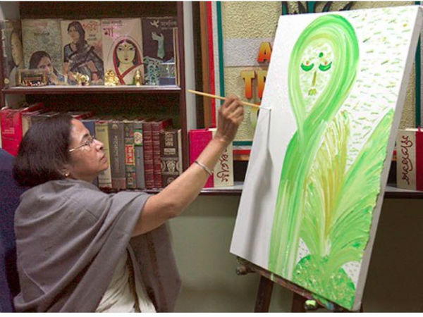 মমতার ছবি কিনেছিলেন যাঁরা মমতার ছবি কিনেছিলেন যাঁরা