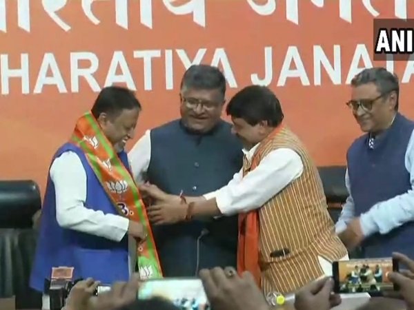 বিজেপিতে এসে প্রায়শ্চিত্ত মুকুলের বিজেপিতে এসে প্রায়শ্চিত্ত মুকুলের