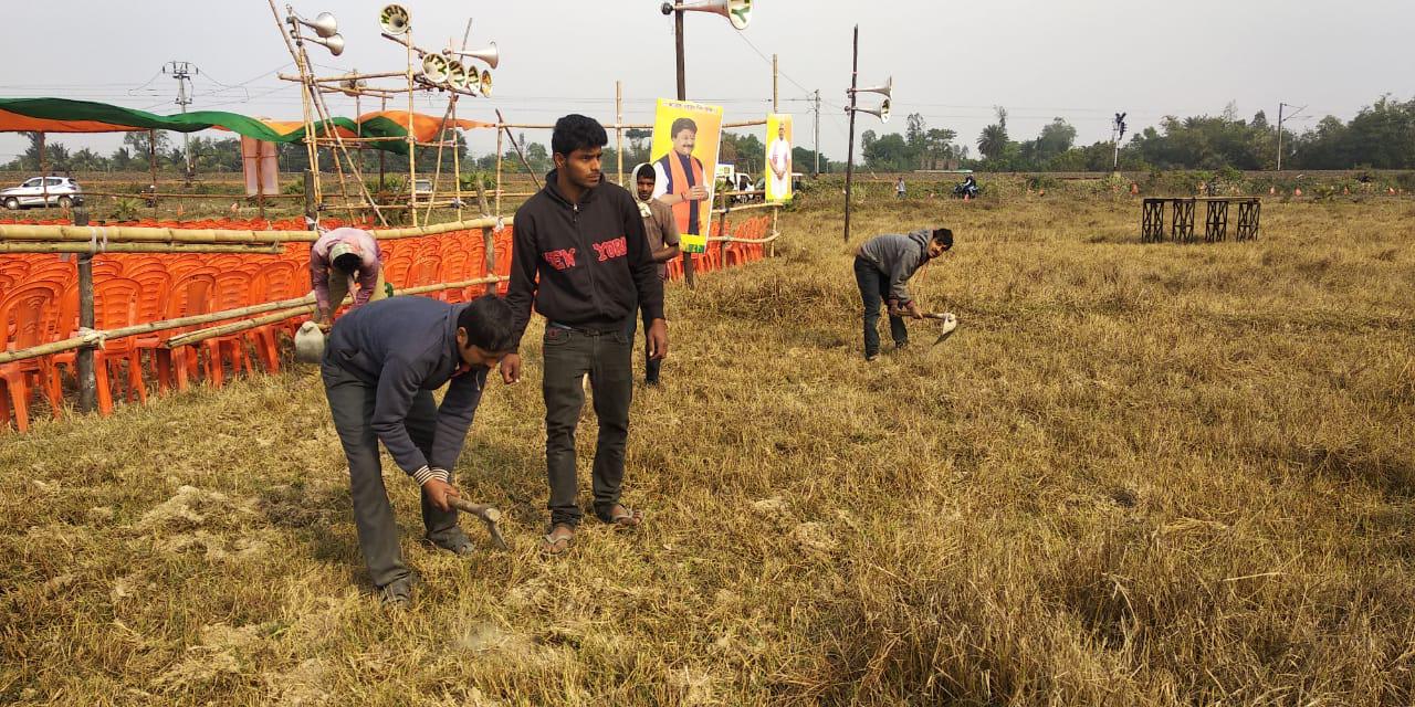 সভা নিয়ে কাটল জট, তবু বিতর্কের শেষ নেই 