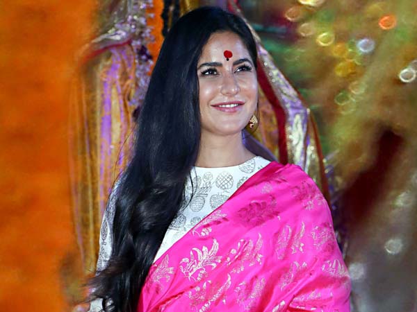 'দাঁড়াও আমিও আছি' 'দাঁড়াও আমিও আছি'