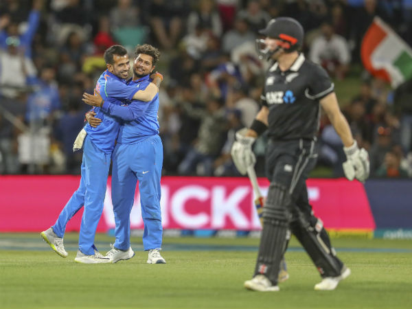 ভারতের বোলিং ভারতের বোলিং