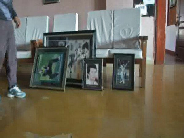ছবি সরানো প্রসঙ্গে ছবি সরানো প্রসঙ্গে