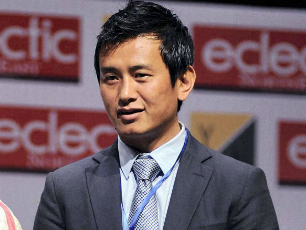 পিছনের দরজা দিয়ে মুখ্যমন্রী হয়েছেন