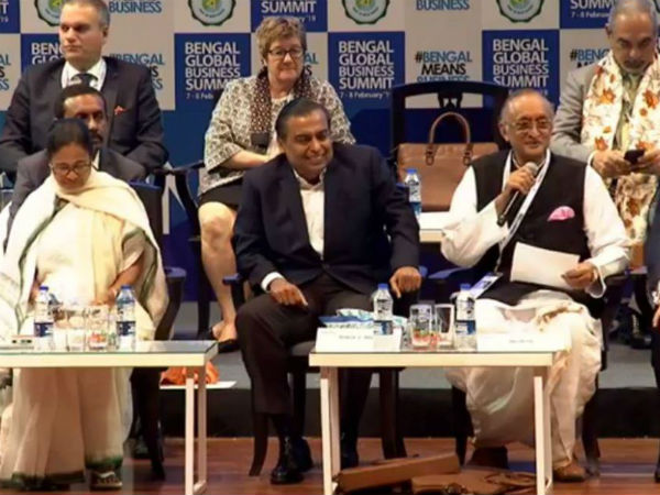 নির্বাচনের আগে মমতায় আস্থা মুকেশের, জয় বাংলা ডাকে ১০ হাজার কোটি টাকার বিনিয়োগের ঘোষণা নির্বাচনের আগে মমতায় আস্থা মুকেশের, জয় বাংলা ডাকে ১০ হাজার কোটি টাকার বিনিয়োগের ঘোষণা