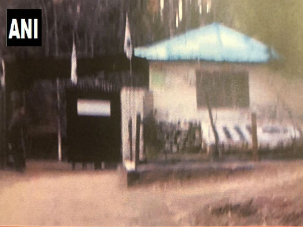 পাকিস্তানের মুখোশ খসে পড়েছে 