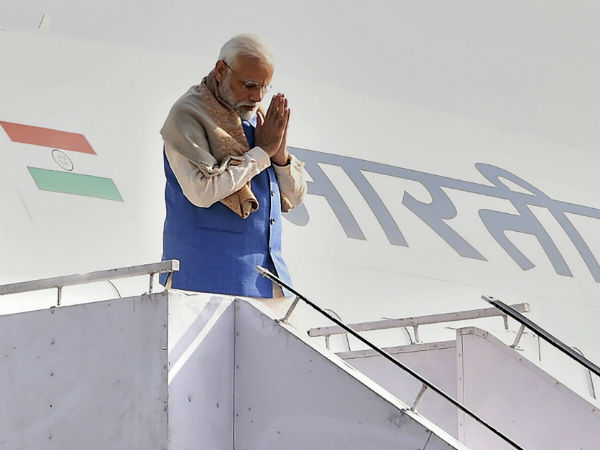 উন্নয়নে মোদী