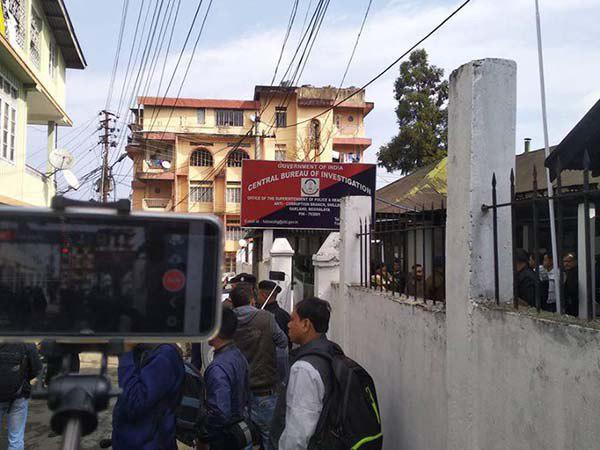 শিলঙে শুরু হয়ে গেল মহাজেরার প্রক্রিয়া শিলঙে শুরু হয়ে গেল মহাজেরার প্রক্রিয়া