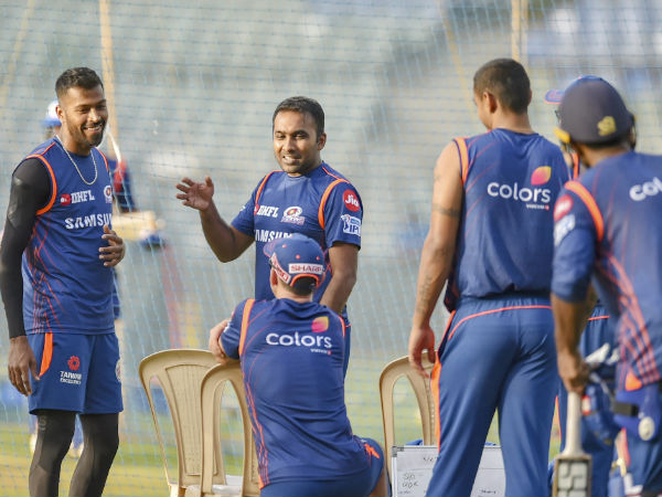 মুম্বই ইন্ডিয়ান্স দলের খবর