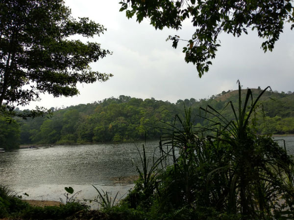 পুকোট লেক 