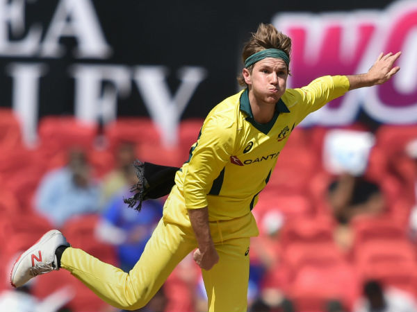 জাম্পার সঙ্গে জুটি জাম্পার সঙ্গে জুটি