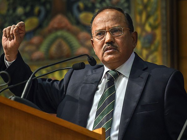 পুলওয়ামায় শহিদদের প্রতি শ্রদ্ধার্ঘ পুলওয়ামায় শহিদদের প্রতি শ্রদ্ধার্ঘ
